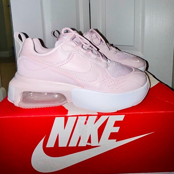 NIKE W AIR MAX VERONA - Picture 3 of 7